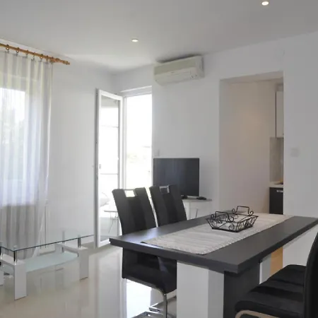 Profaca Apartmán